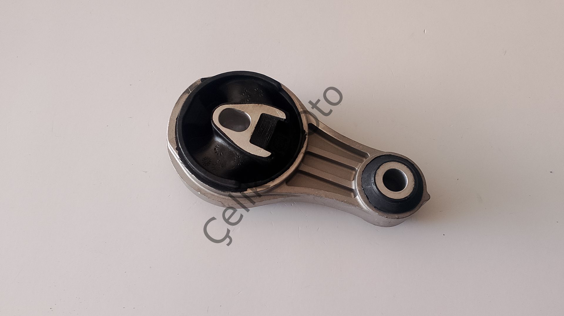 Motor Arka Takozu Laguna 3 Latıtude 112380015R