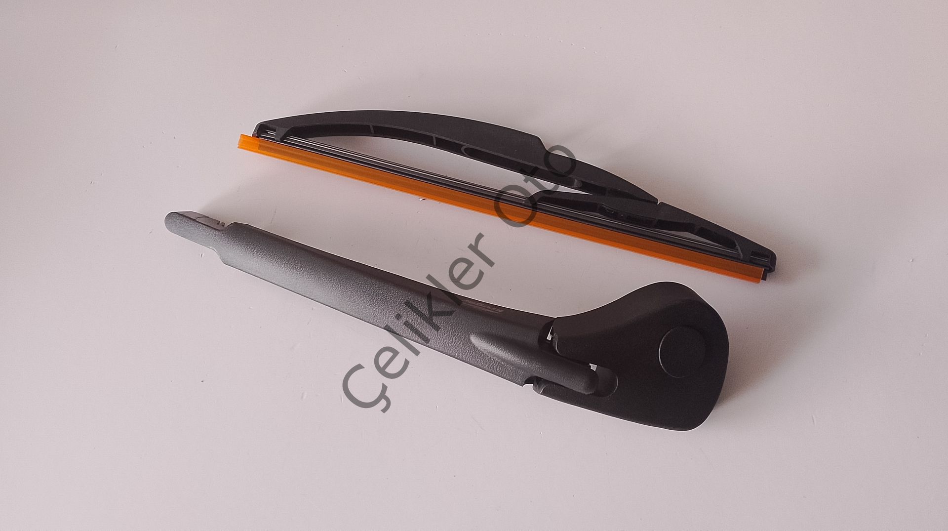 Arka Silecek Kolu+Süpürge Dacia Dokker 7701056814