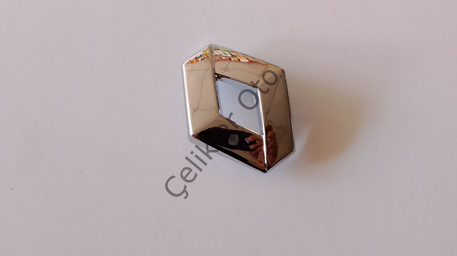 Ön Panjur Arması Megane Kango Laguna 7700824625