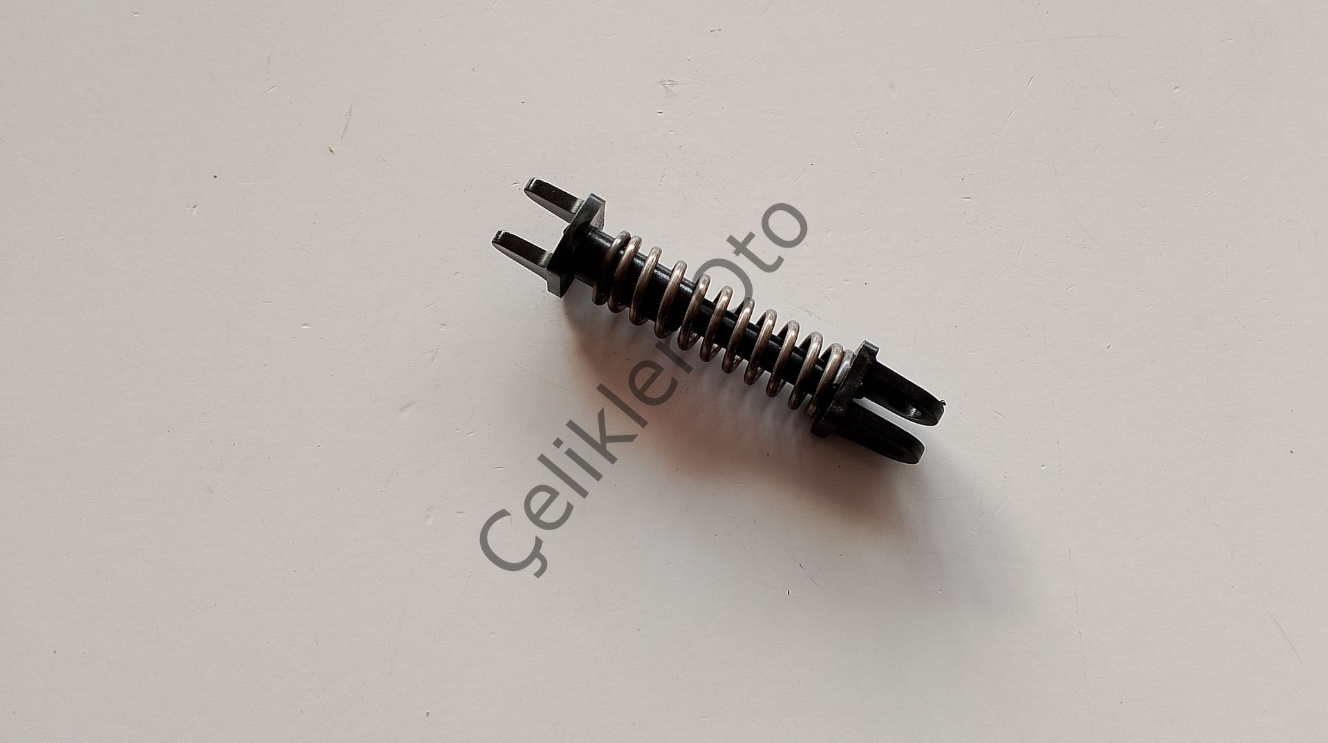 Debriyaj Pedal Yayı Master Trafik Laguna 7701472890