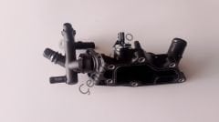 Termostat Komple Su Çıkış Kutusu Clio 4 0,9 TCE 1,2 110608635R