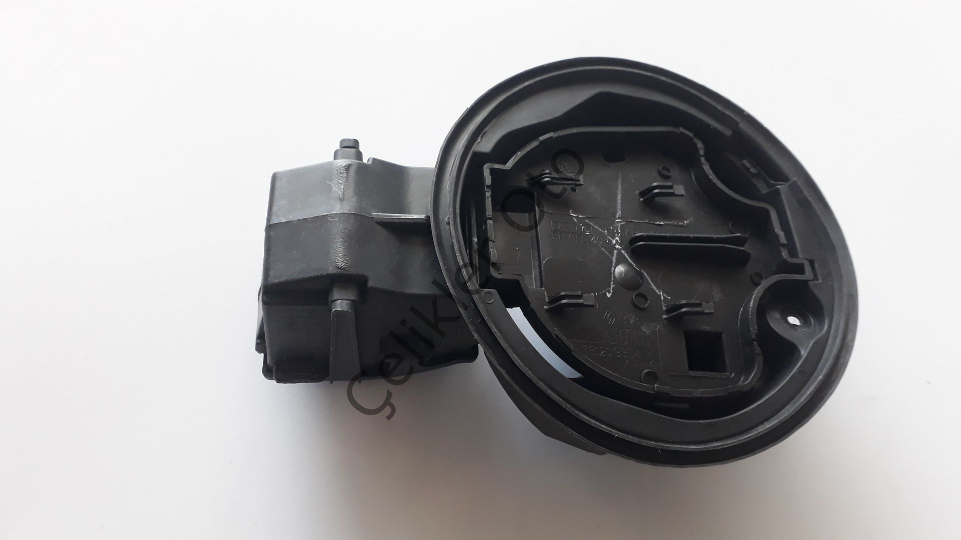 Yakıt Depo Kapak Yuvası Clio 4 781203354R