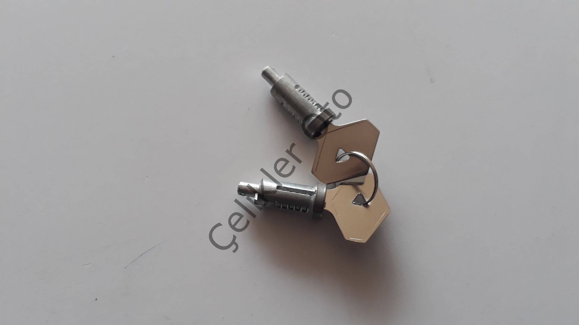 Kapı Kilit Şifresi Tekli Renault R12 7701348177