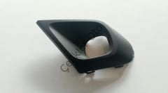 Sağ Sis Kapağı Çercevesi Dacia Duster 2018->261A27239R