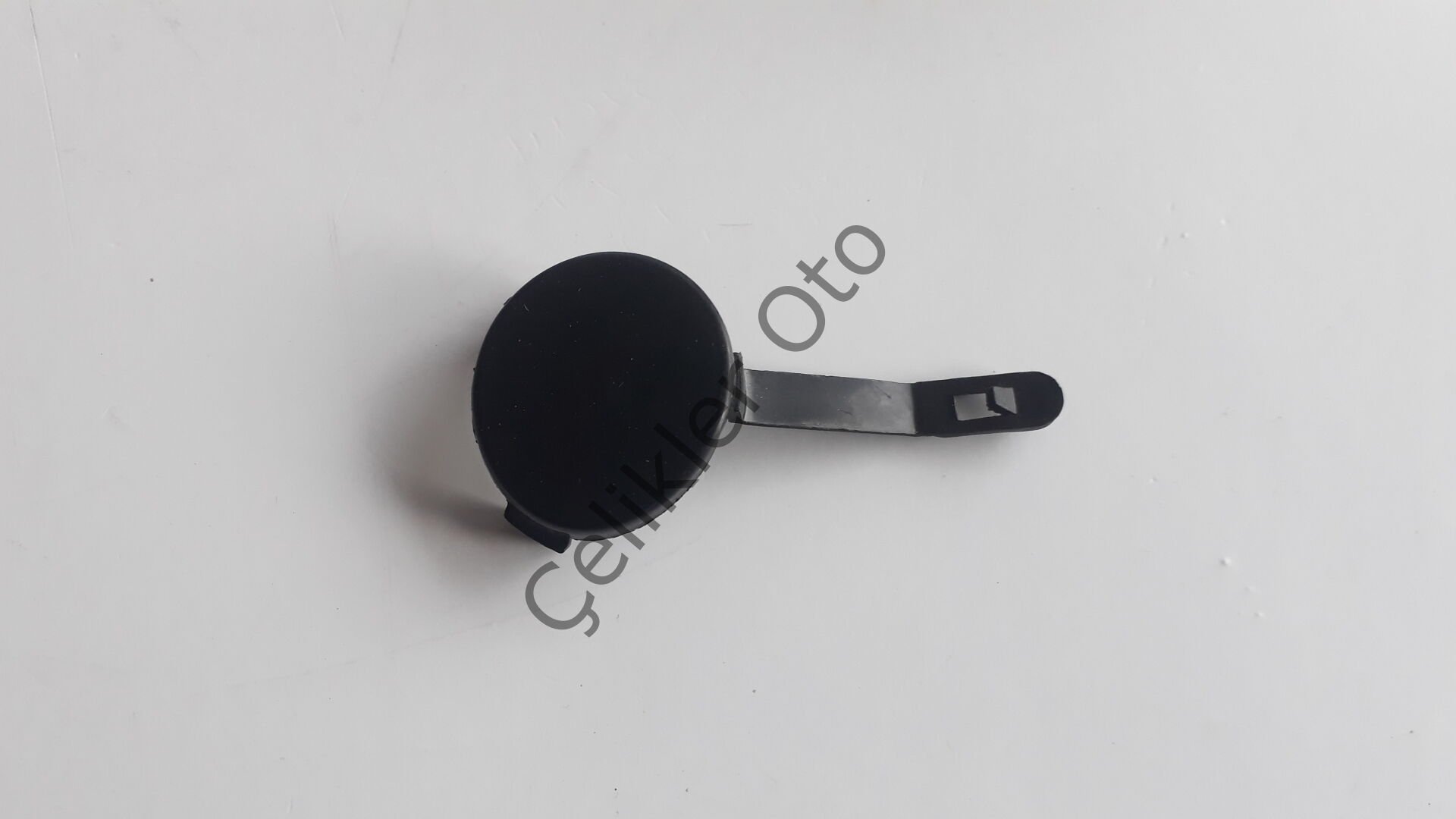 Ön Tampon Çeki Kapağı Clio Symbol 8200445994