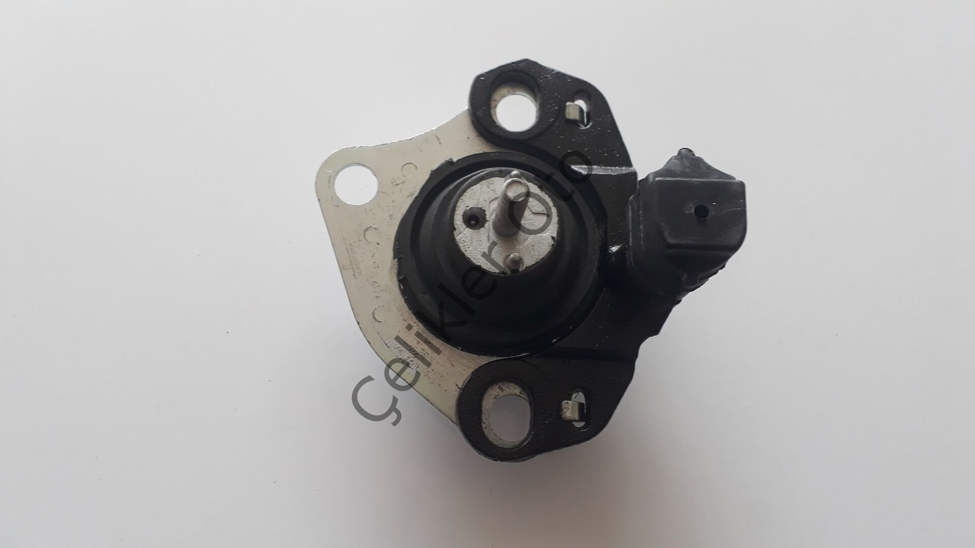 Sağ Üst Motor Takozu Renault Megane Scenic 2,0 8V 7700832256