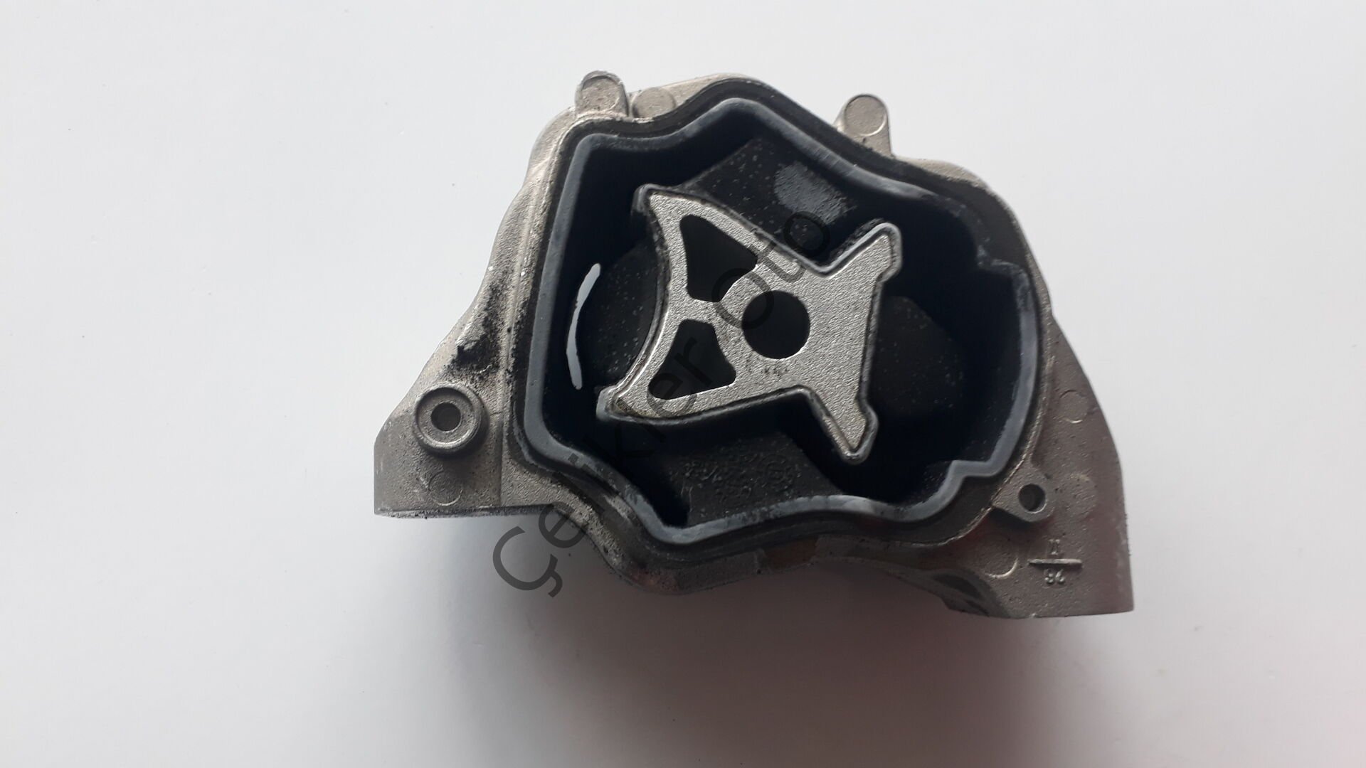 Sağ Motor Takozu S60 V60 S80 XC60 XC70 D4 2,0 9487475