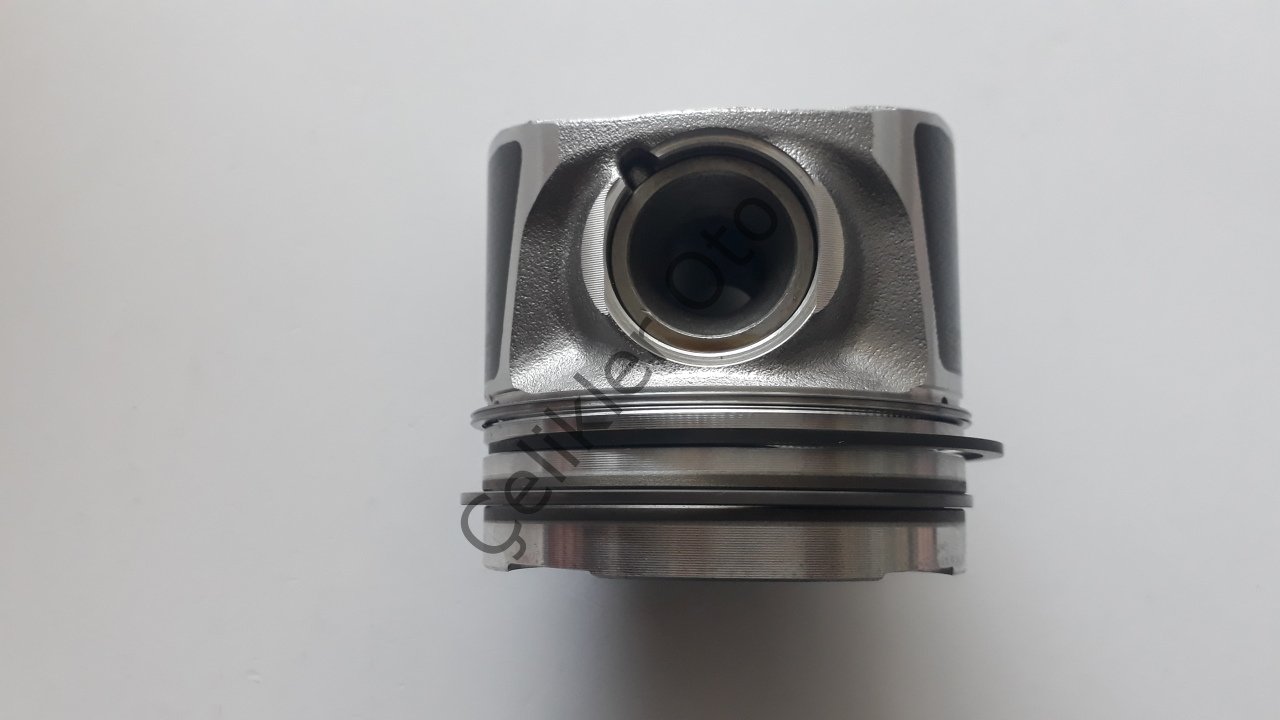 Piston Segman Standard S60 V60 S80 V70 81MM D3 31339777