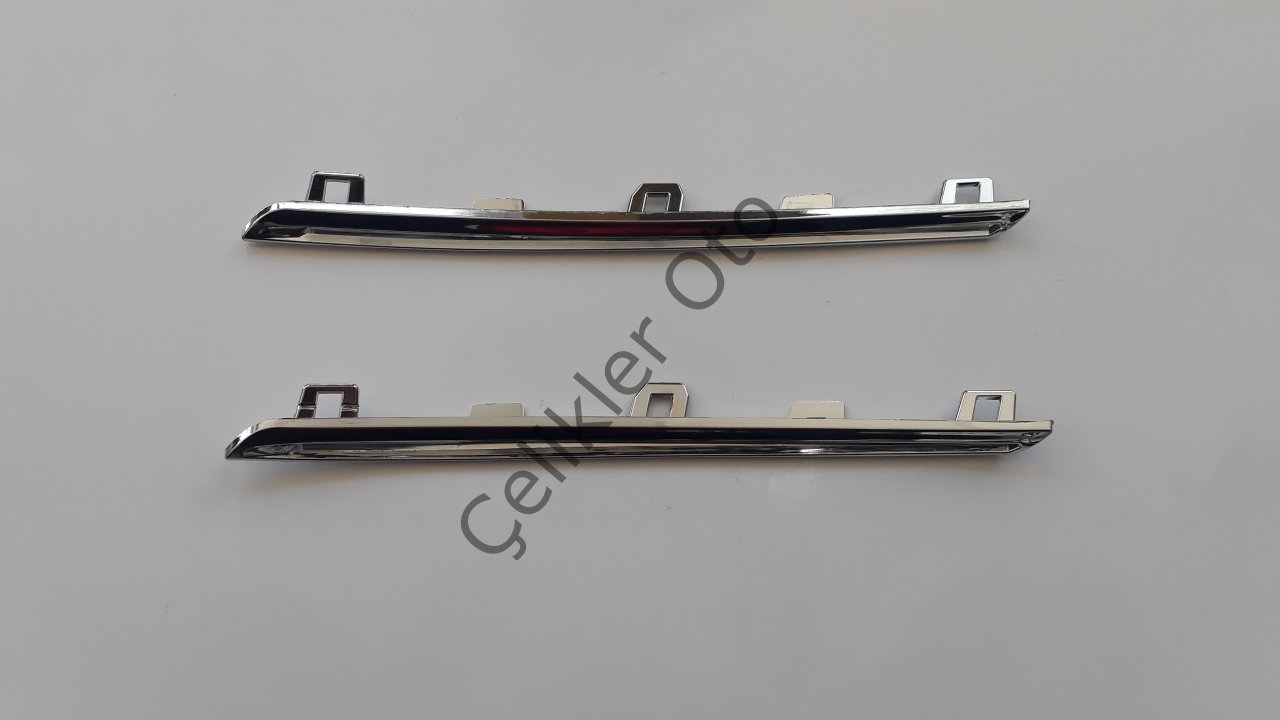 Panjur Üst Çıtası Nikelajı Megane 4 960108367R