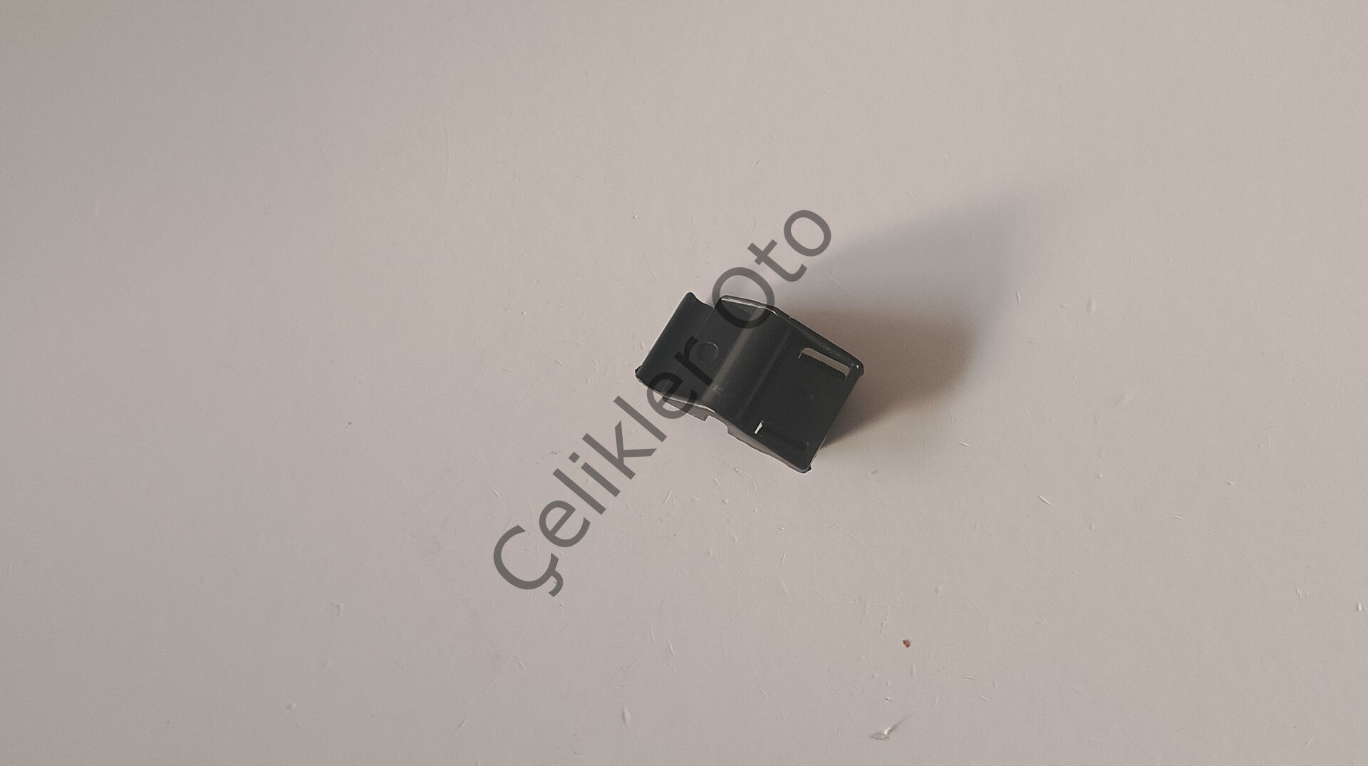 Kaput Dayama Çubuk Klipsi Clio 2 Kango 2 7703077439