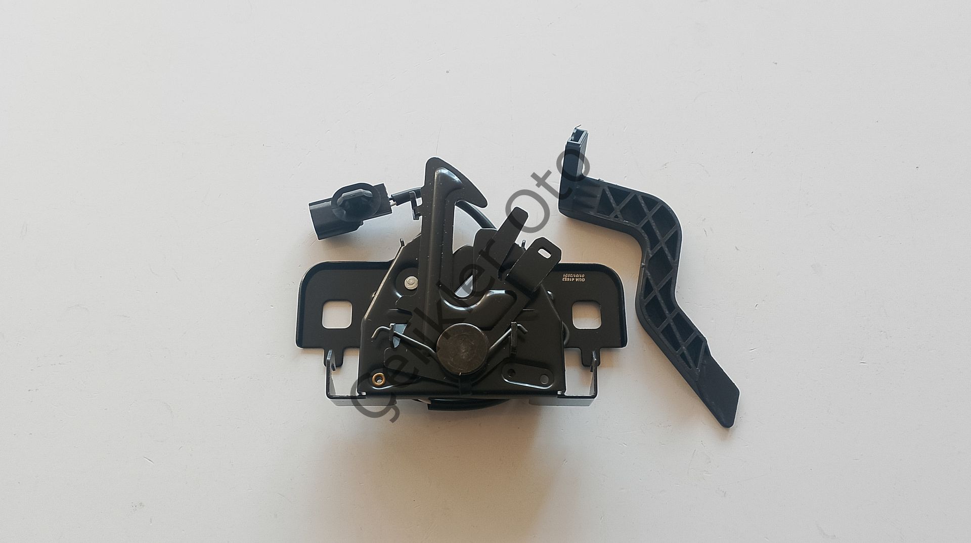 Motor Kaput Kilidi Clio 4 Clio Symbol Sandero Elektrikli 656011344R