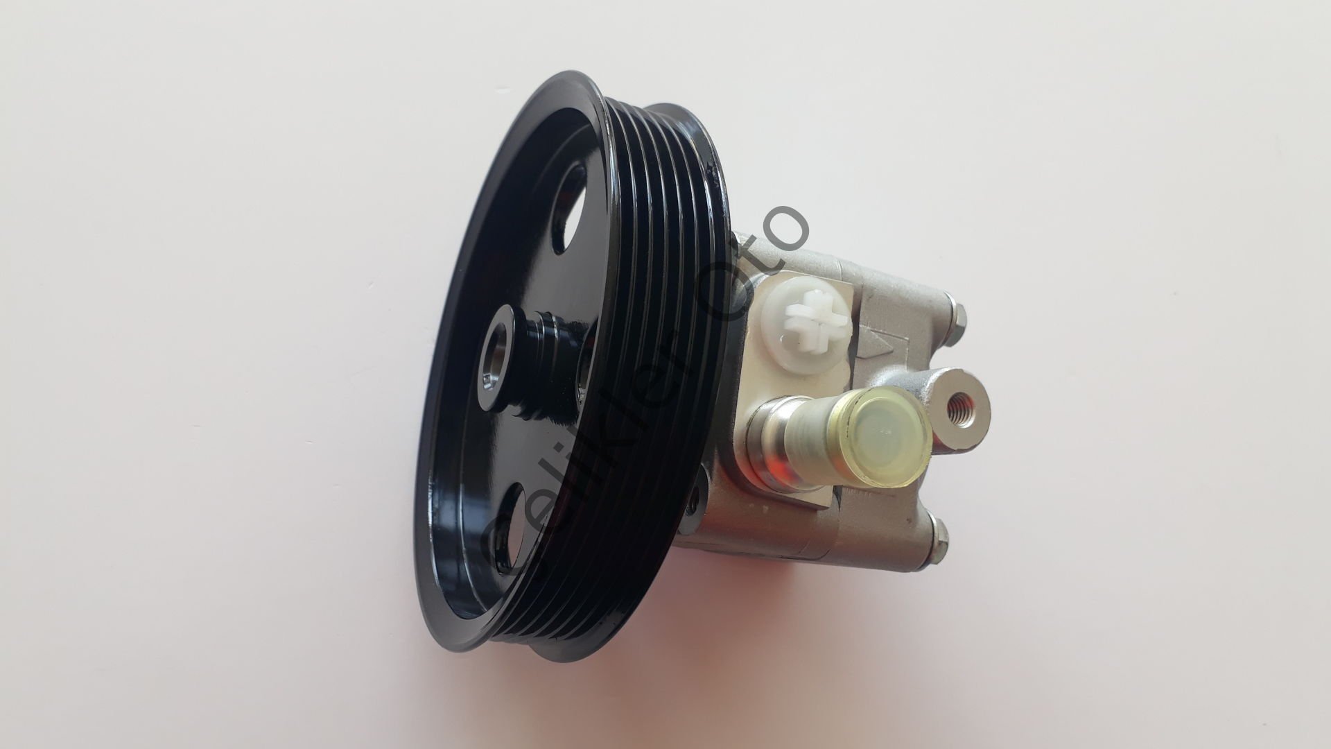 Hidrolik Direksiyon Pompası S40 V40 8251733