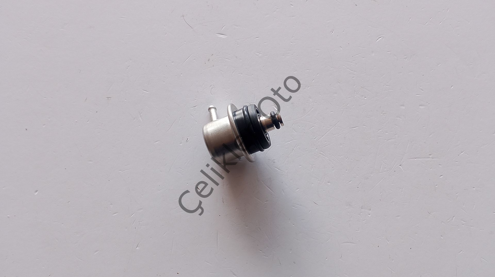 Benzin Geri Dönüş Valfi S40 V40 9404583