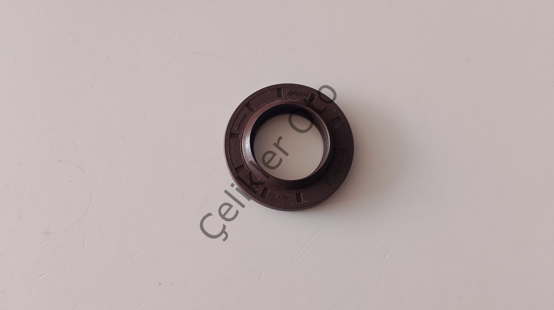 Aks Keçesi Sağ Trafik Master Espace 3 Safrane 1,9 F9Q 2,0 7701474122