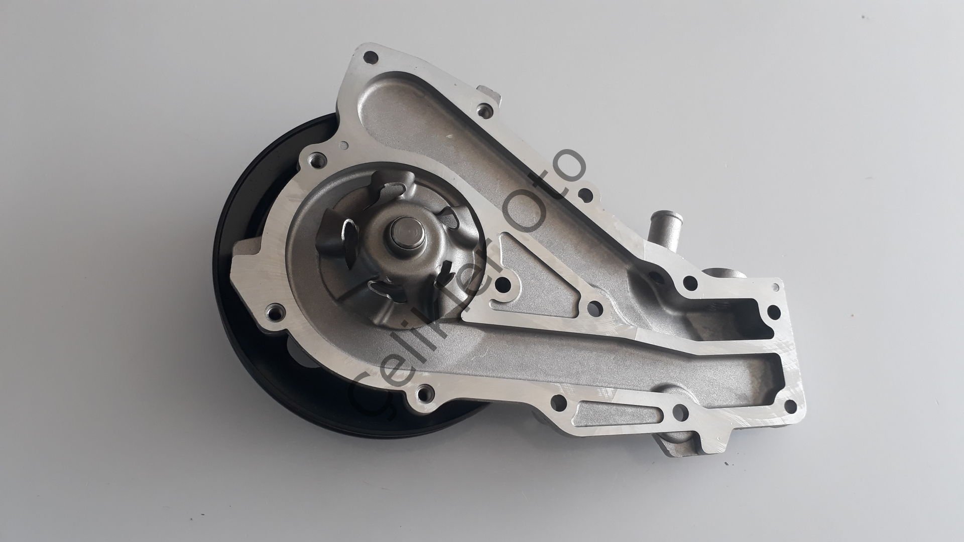 Su Pompası Devirdaim R9 R11 R19 1400 7701463377