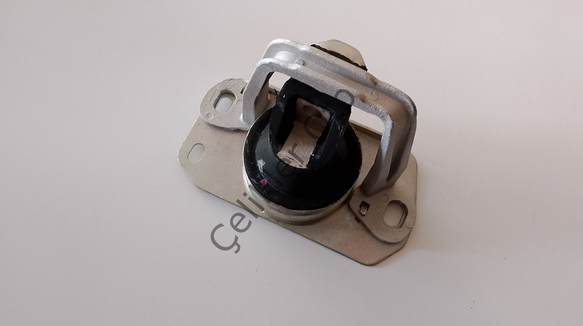 Motor Takozu Sağ Üst Trafik 2 1,9DCİ 8200378211