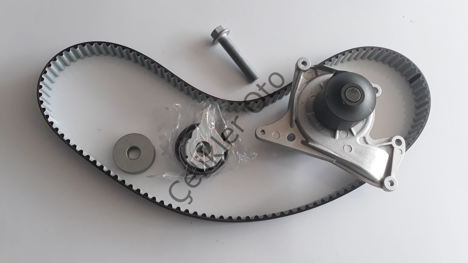 Triger Seti+Su Pompası Clio 4 Sandero Megane 4 Dokker Euro 5 130C14613R