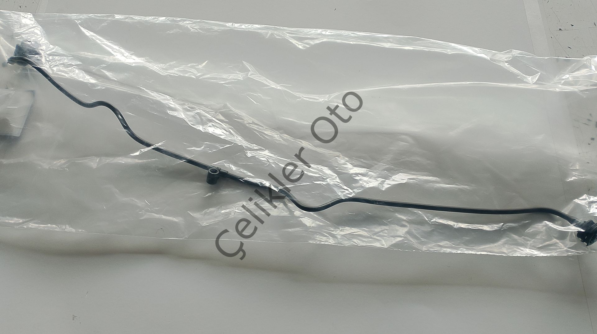 Radyatör Ek Depo Hortumu S60 V60 S90 V90 XC60 XC90 32252211