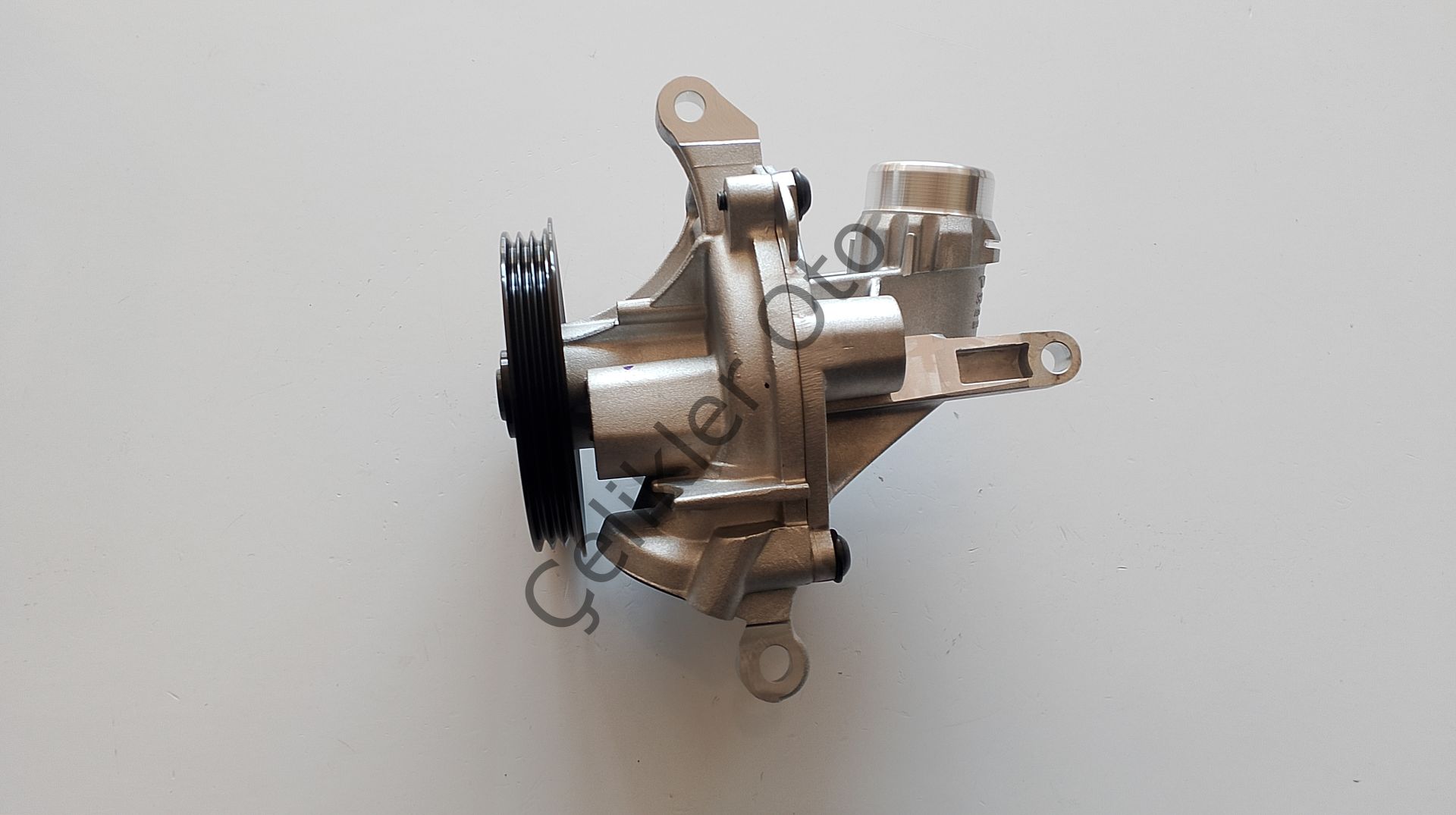 Su Pompası S60 V60 S90 V90 XC40 XC60 XC90 32441161