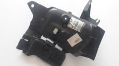 Sol Yan Davlumbaz Clio Joy Sandero 638312139R