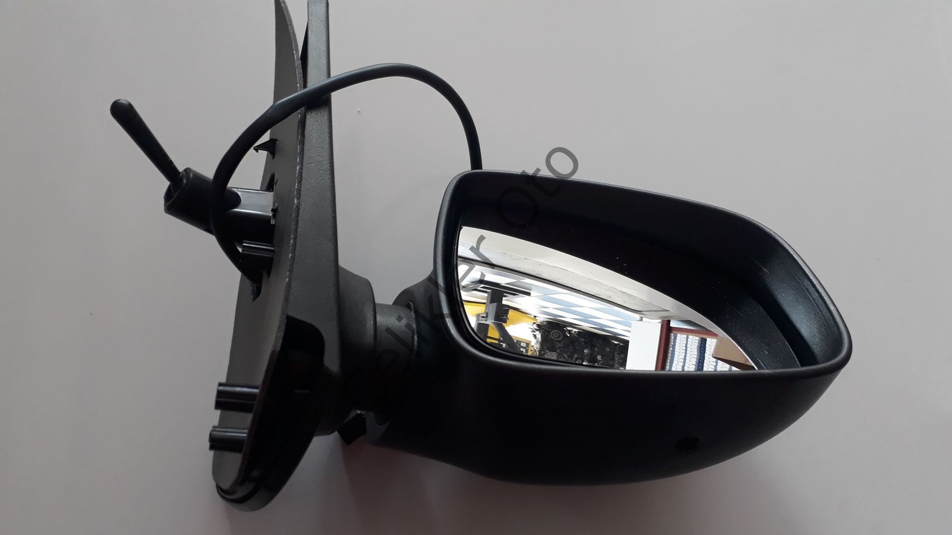 Sağ Ayna Clio Joy Symbol Mekanik Sensörlü 963011650R