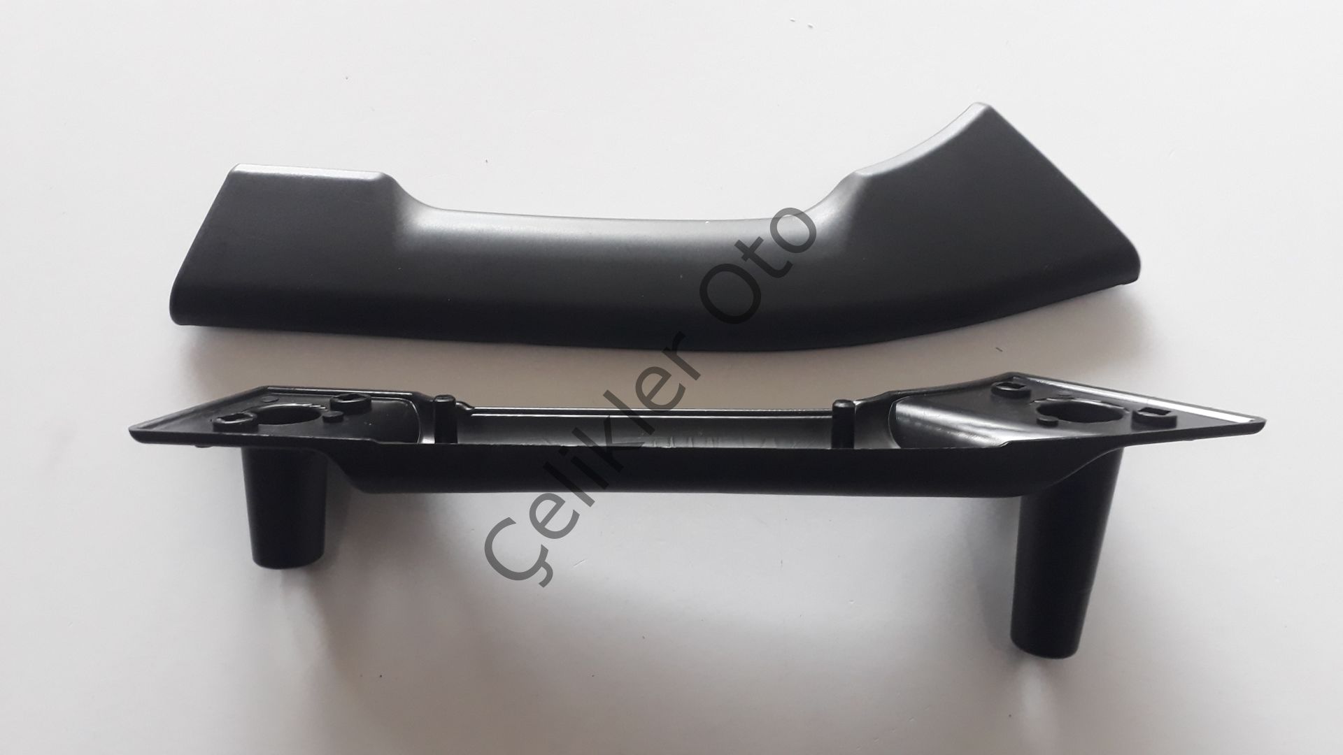 Sol İç Kapı Kolçağı Master 3 8200730608