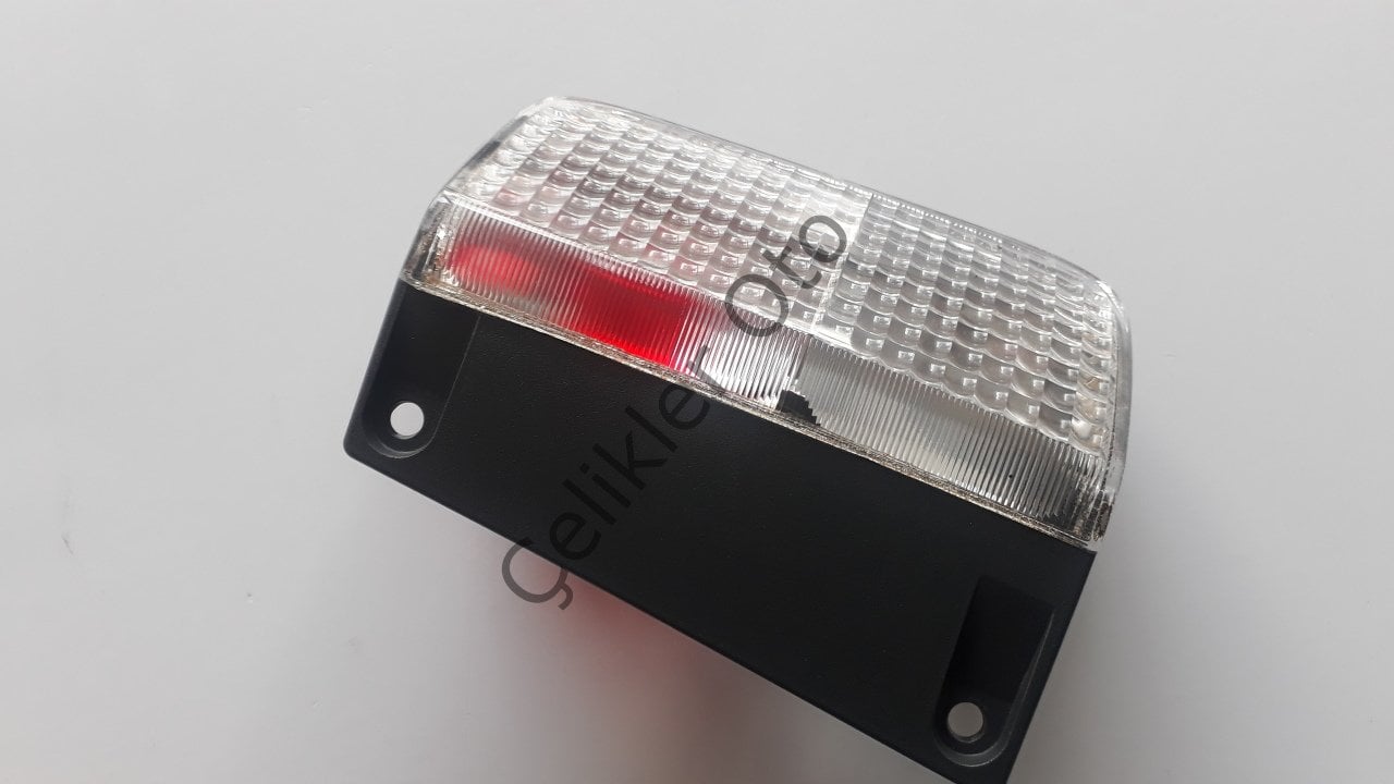 Sol Arka Sis Farı Trafik Geri Vites Lambası 8200968070