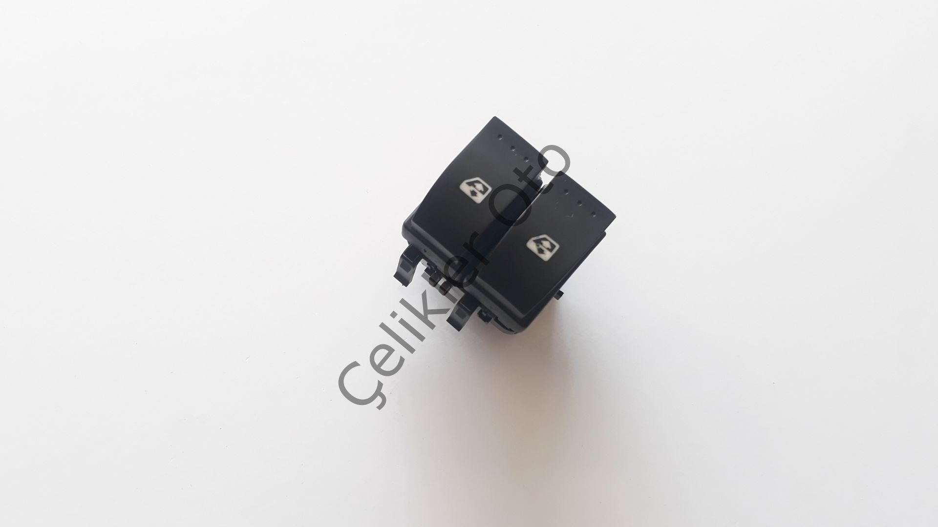 Sol Cam Anahtarı Düğmesi Megane 2 Laguna 2 8200315050
