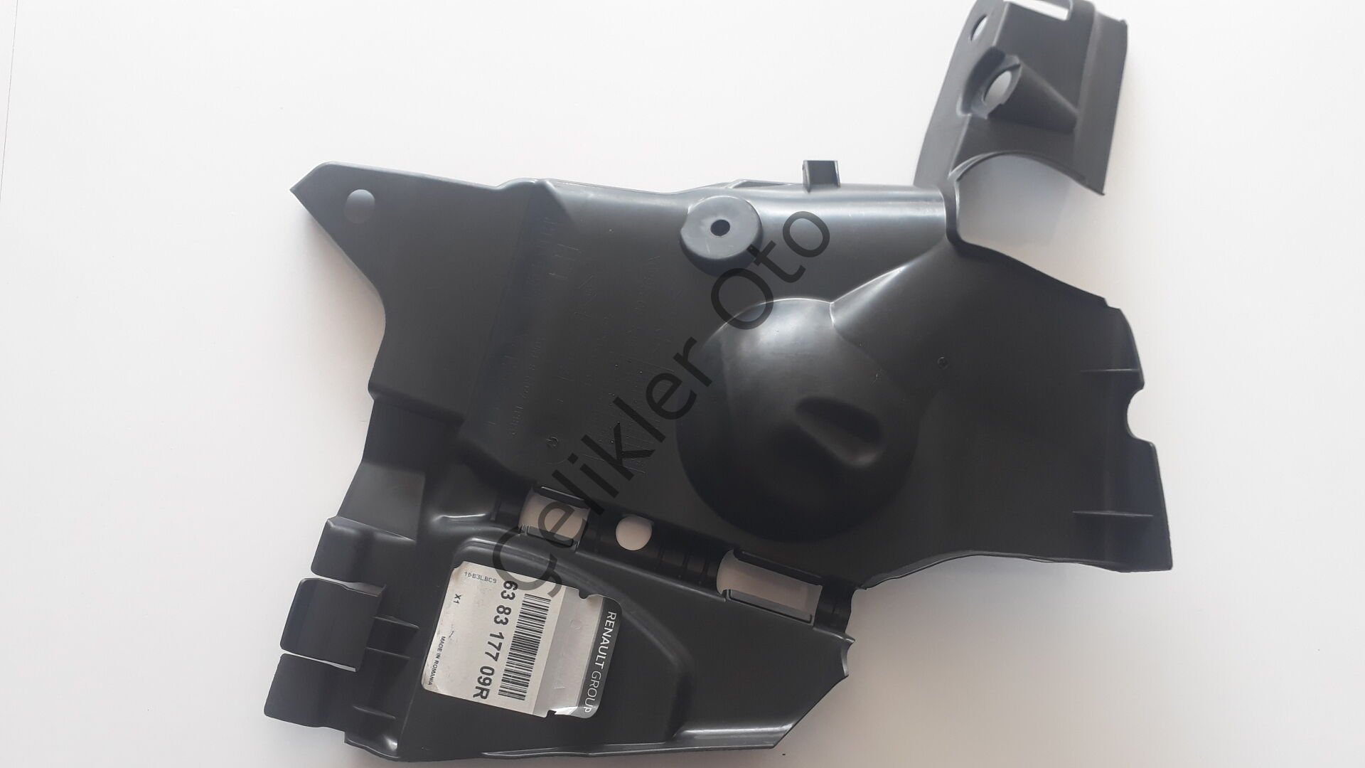 Sol Ön Davlumbaz İçe Gelen Dacia Duster 638317709R