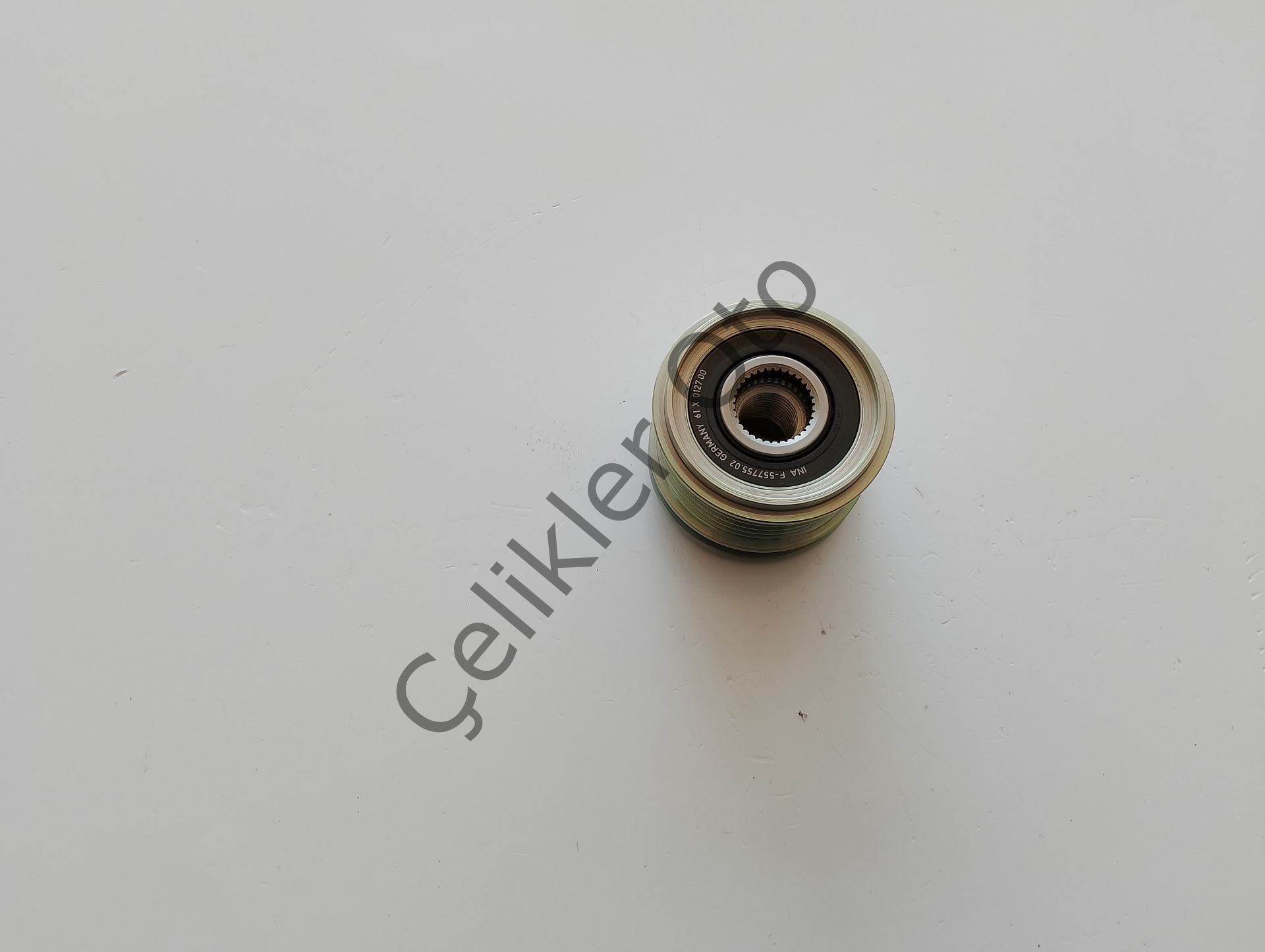 Alternatör Kasnağı Clio Kango Megane 1,5DCİ K9K 7700110616