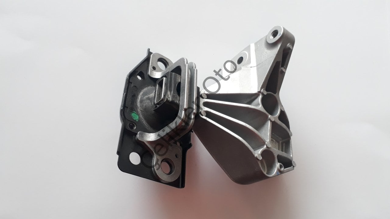 Sağ Üst Motor Takozu Qashai /Qashai +2 J10 1,5Dci K9K 11210JD500