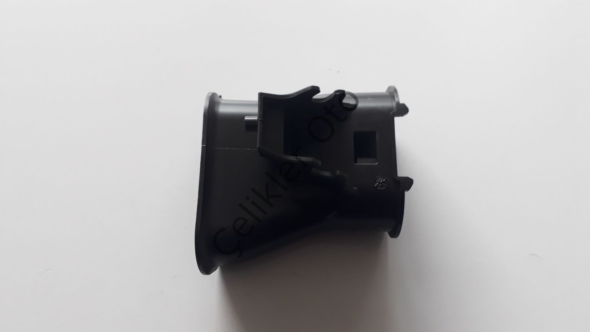 Hava Filtre Giriş Borusu Dokker Lodgy Duster 960155900R