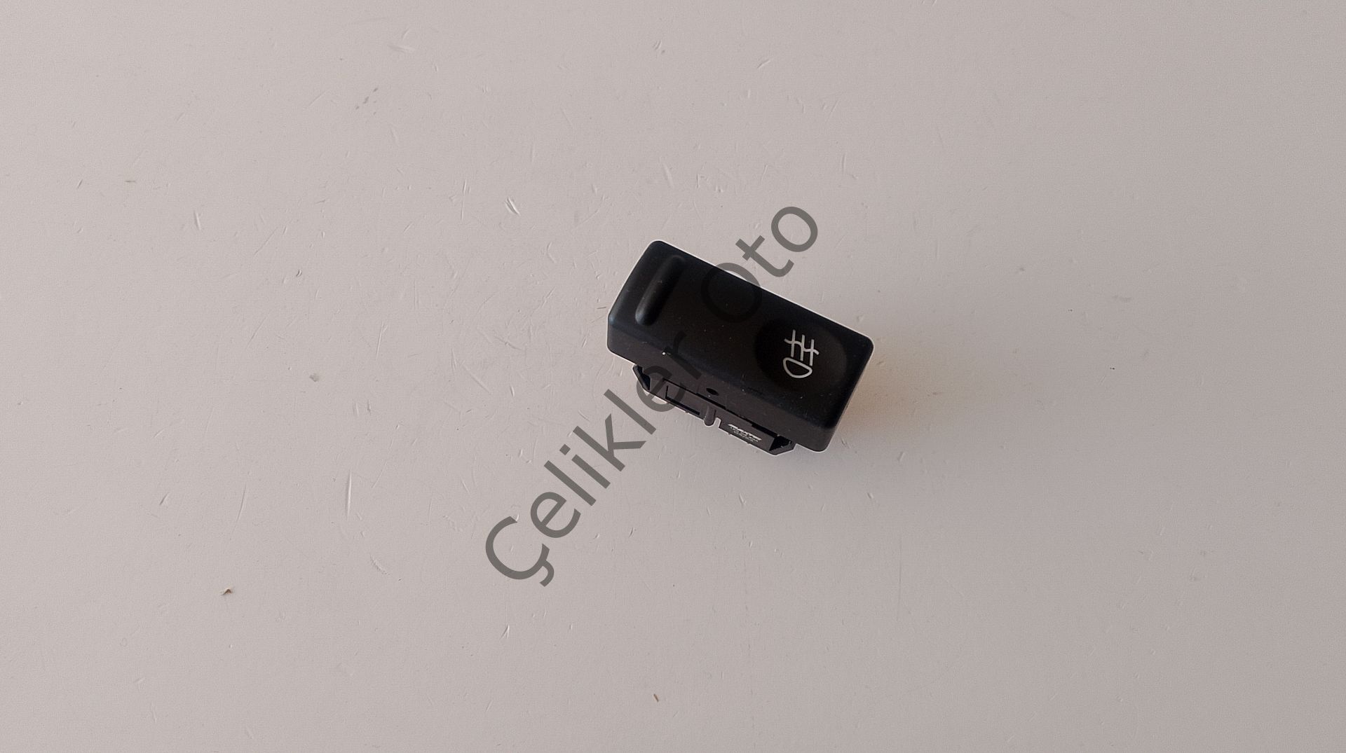 Sis Far Anahtarı Renault R19 7700817334