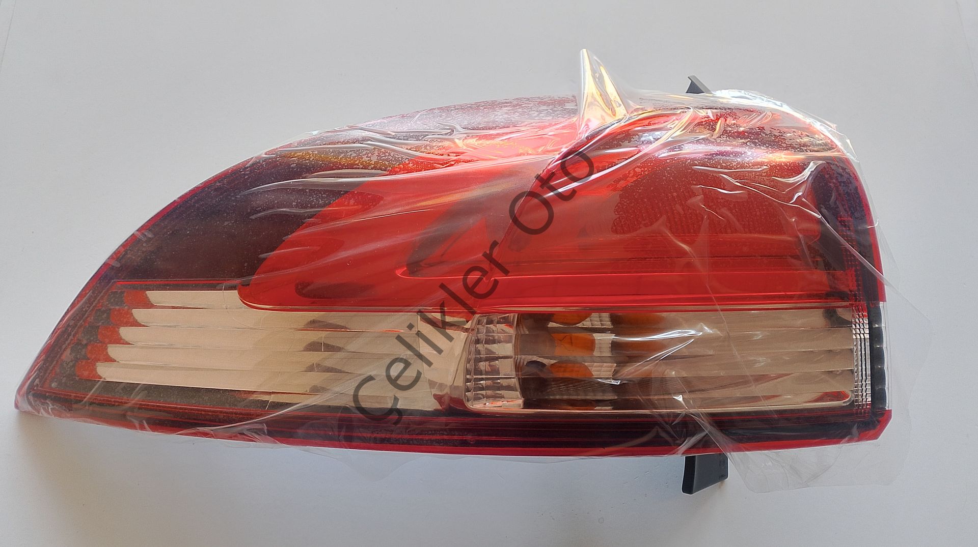 Sol Dış Stop Lambası Clio 4 SW Grandtour 265551445R