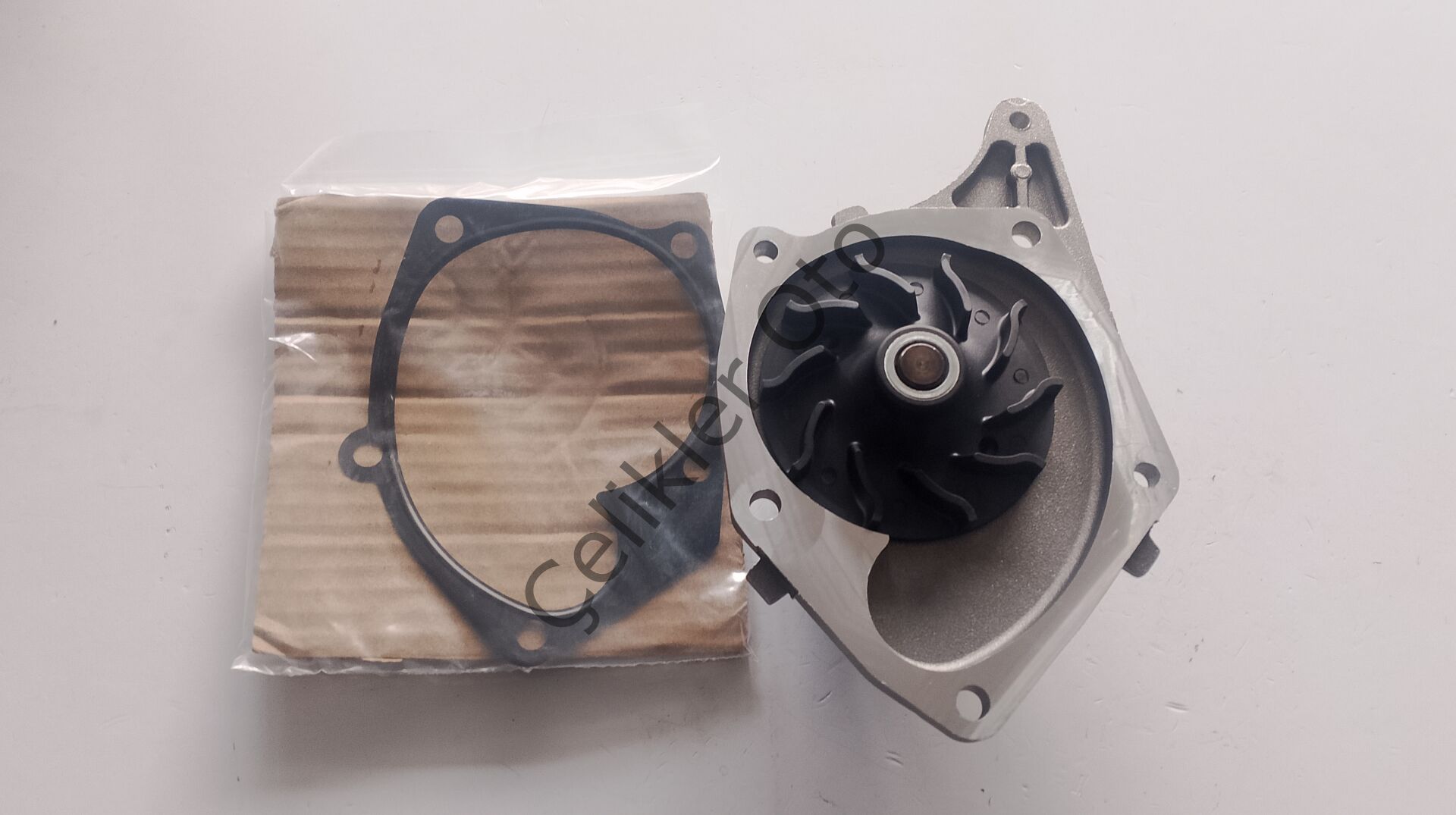 Su Pompası Devirdaim Clio 3 Kango 3 Megane 3 Fluence 1,5Dci K9K 7701478031