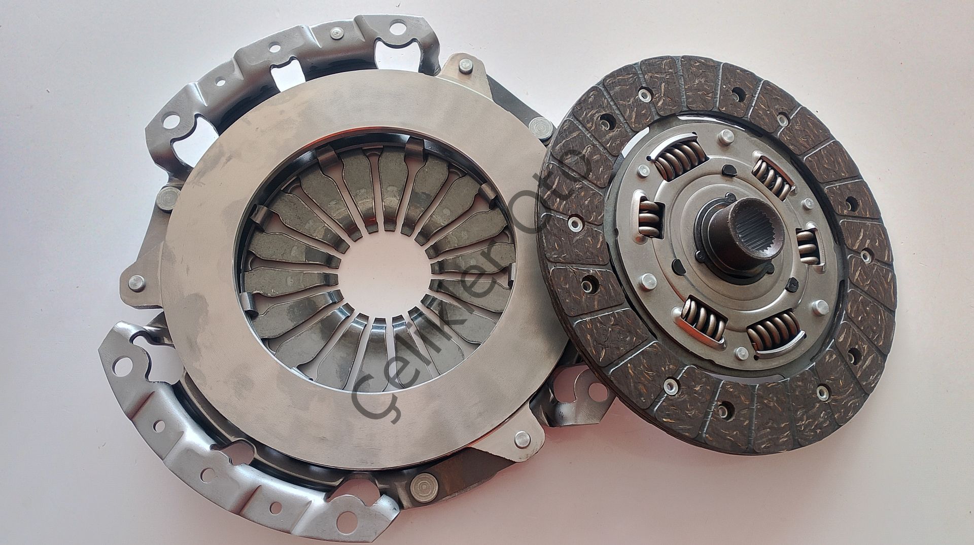 Debriyaj Seti Megane 4 Duster 1,6 16V H4M 302054100R