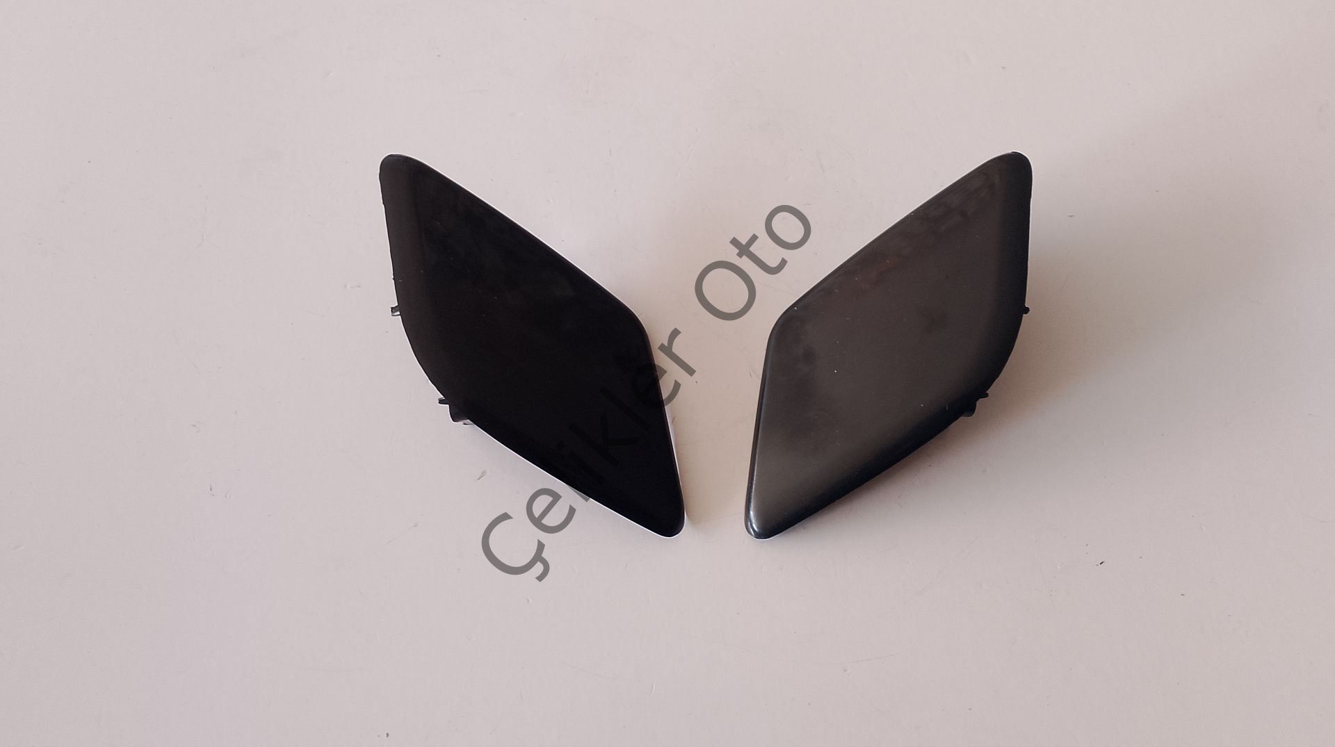 Far Fiskiye Kapağı Takım Megane 3 286020441R