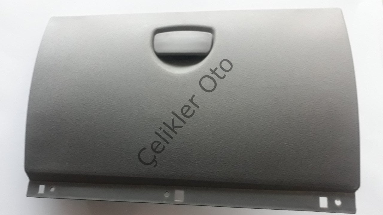 Clio Thalia Torpido Kapağı 681083300R