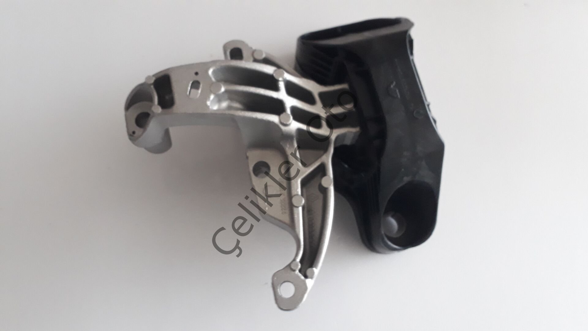 Sağ Üst Motor Takozu Lodgy Dokker Duster 112102979R