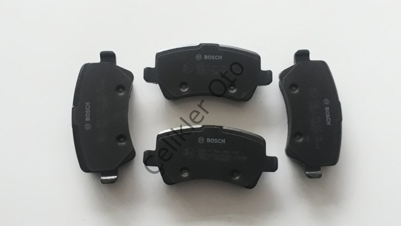 Arka Fren Balatası Elektrikli S60 V60 S80 V70 XC70 XC60 30794555