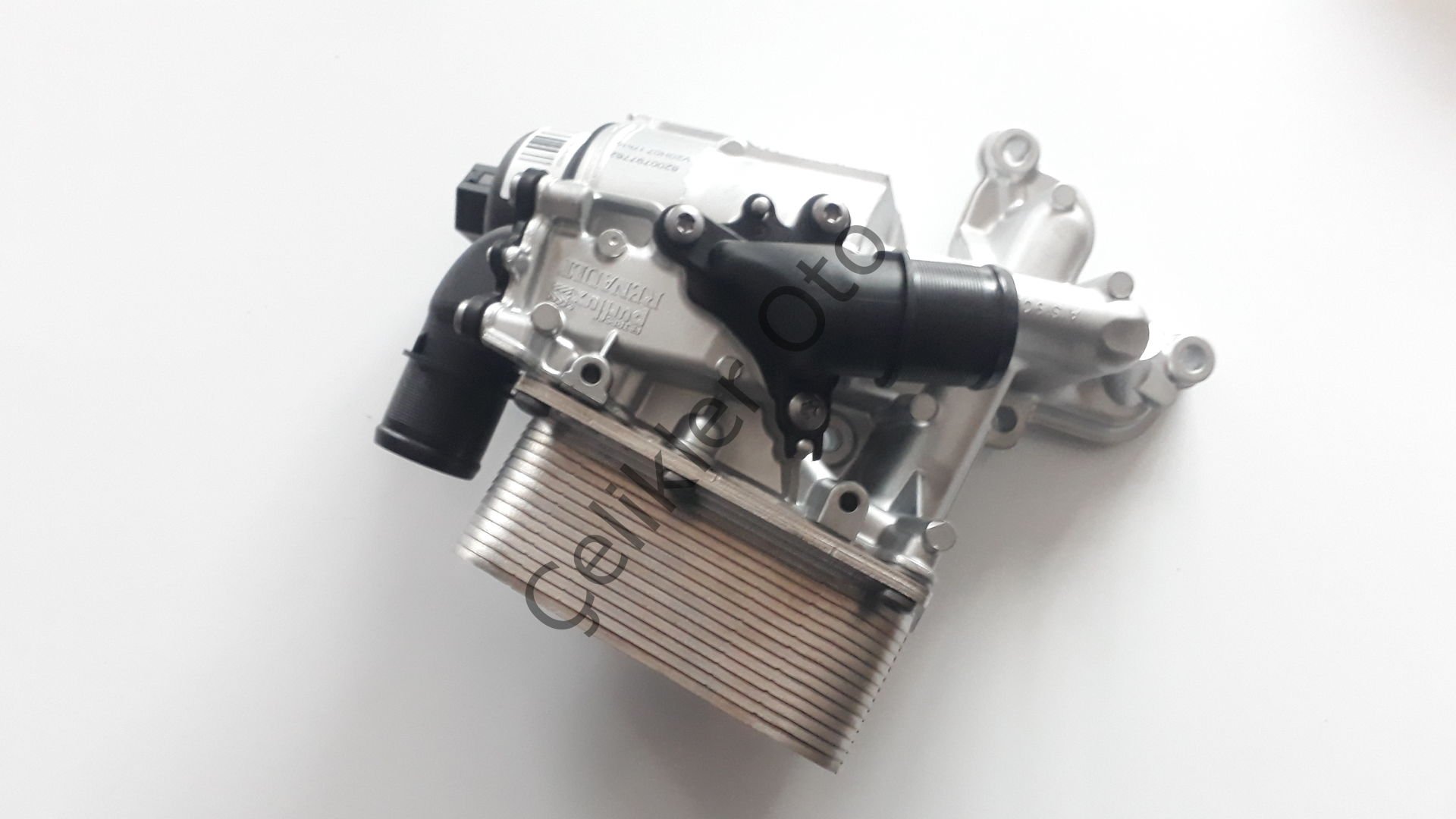 Yağ Soğutucu Trafik 3 Laguna 3 Megane 3 Kadjar 2,0Dci M9R 8200797762