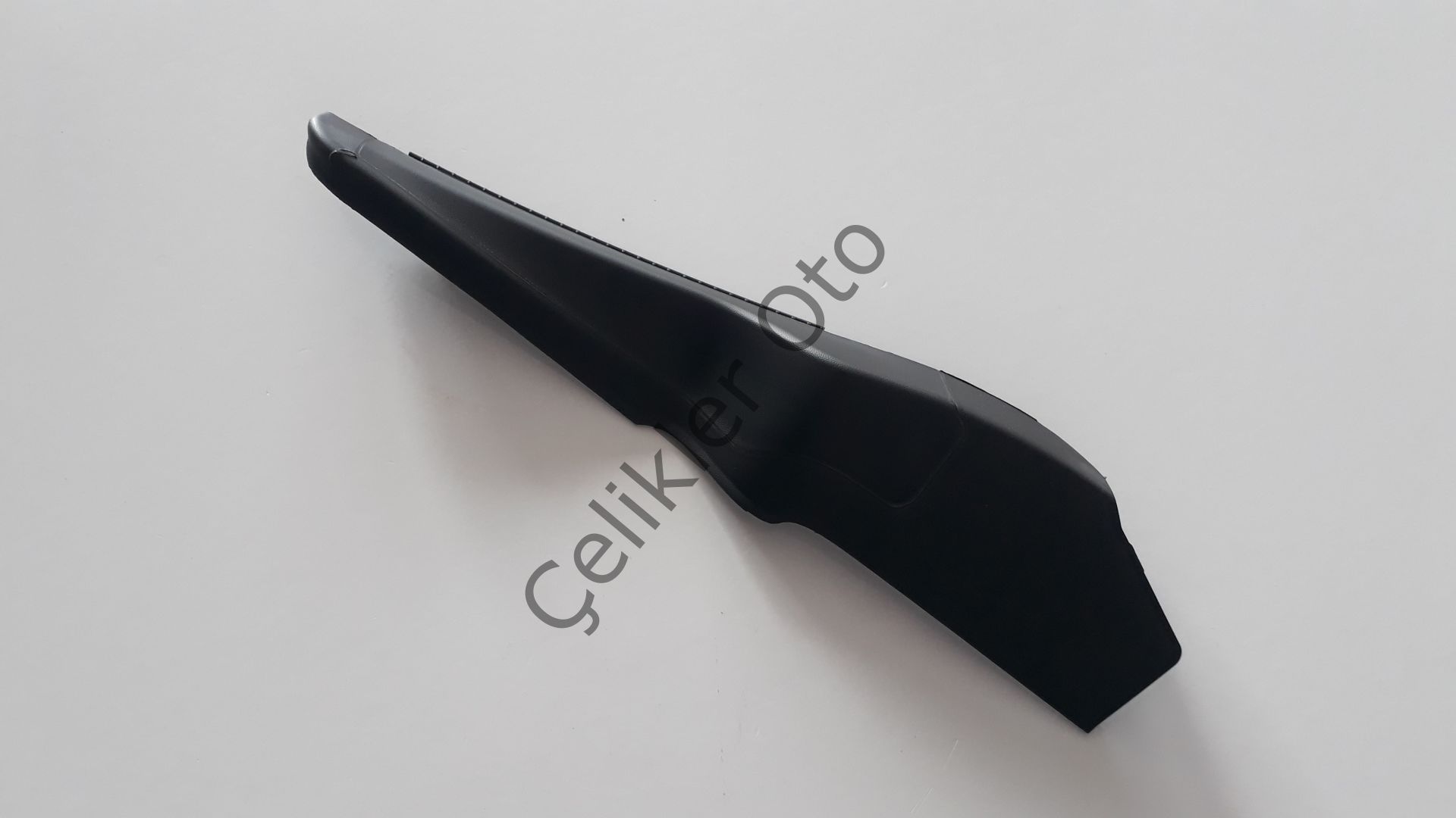 Sol Ön Cam Izgara Bagalidi Dacia Duster 668221905R