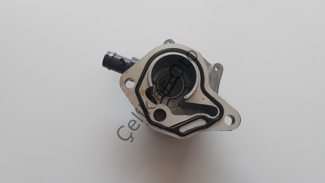 Megane Kango Vakum Pompası F8Q F9Q 1,9DİZEL 7700100624