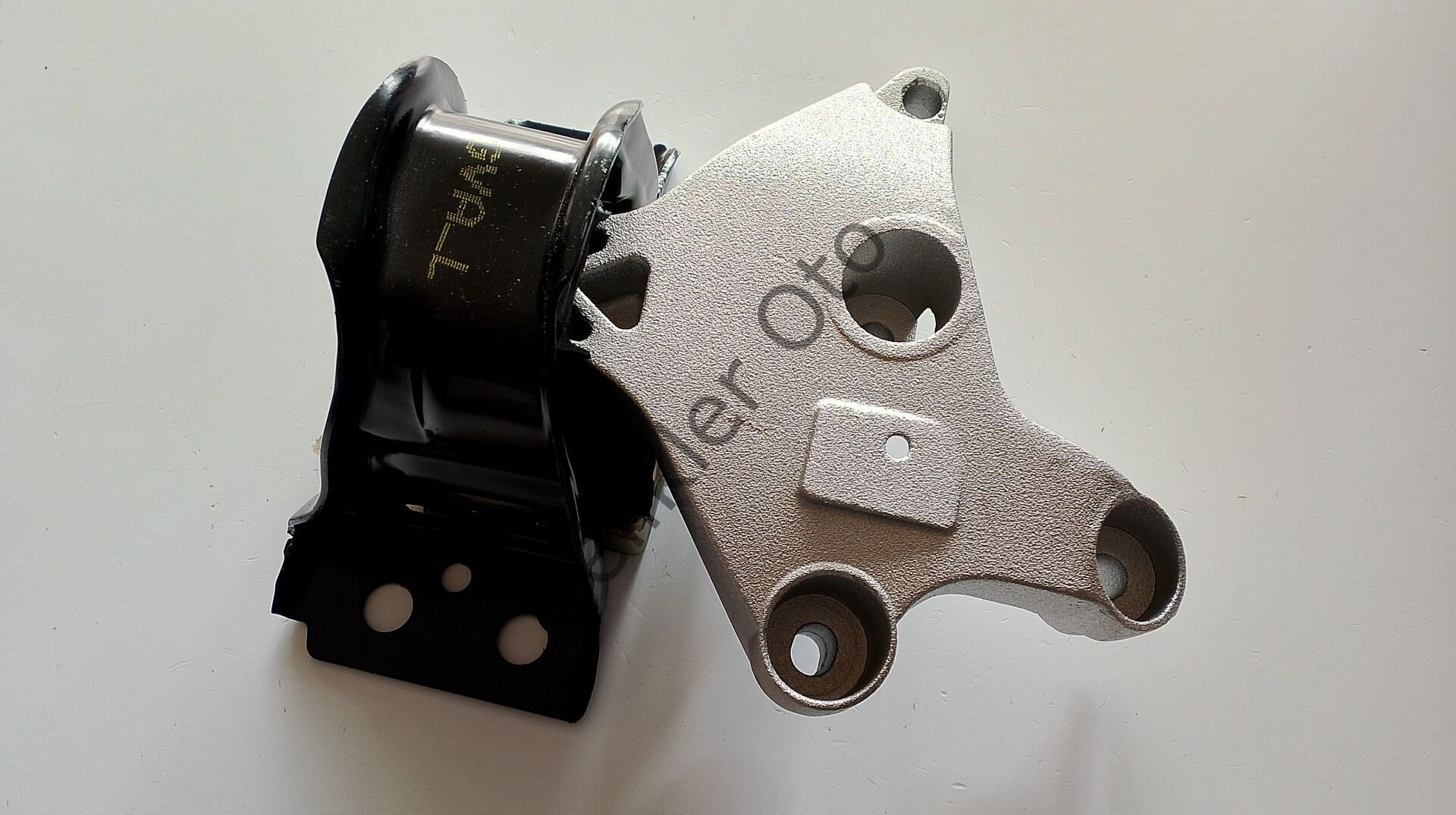 Sağ Üst Motor Takozu Kango 3 112102294R