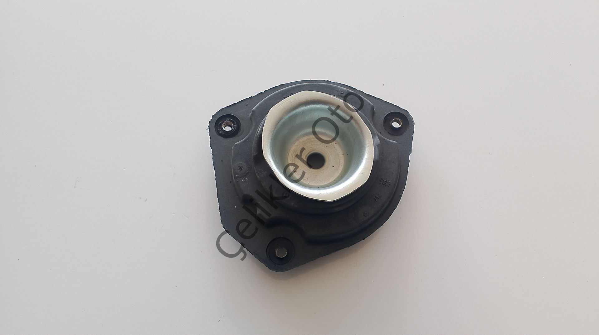 Ön Amortisör Üst Takozu Kango 3 8200591283