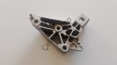 Sağ Motor Takozu Kango Clio Bağlantı Ayağı 7700432410