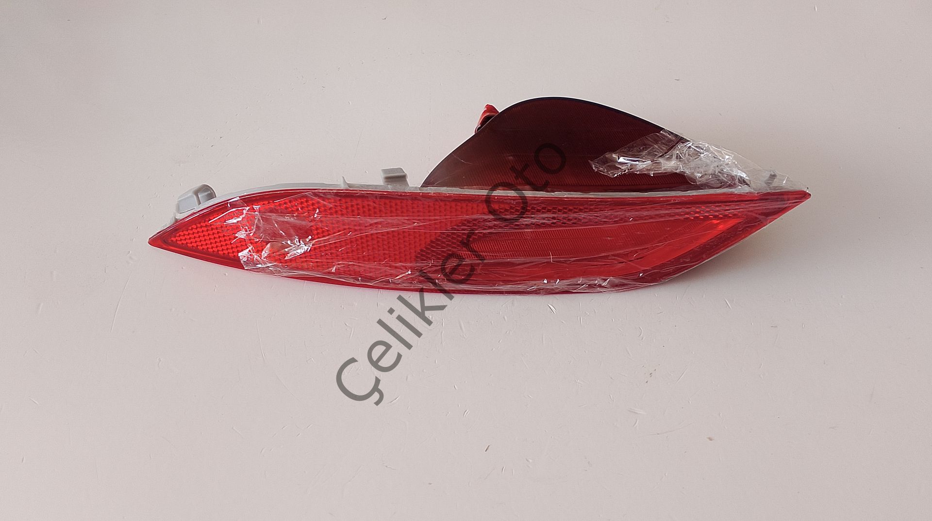 Sağ Arka Tampon Reflektörü V40 2012->31395551