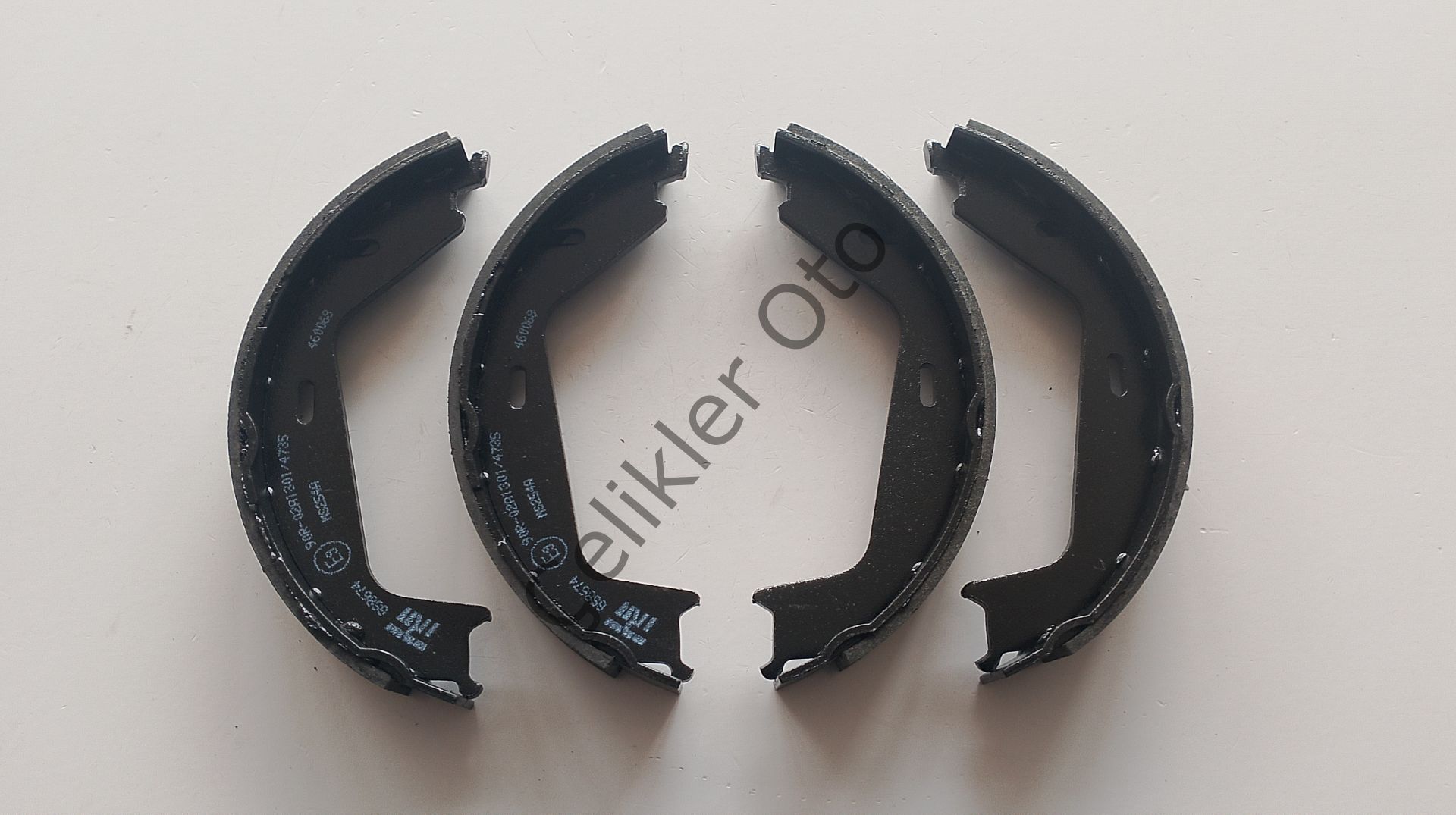 Arka El Fren Balatası S60 S80 V70 XC70 XC0 31262869