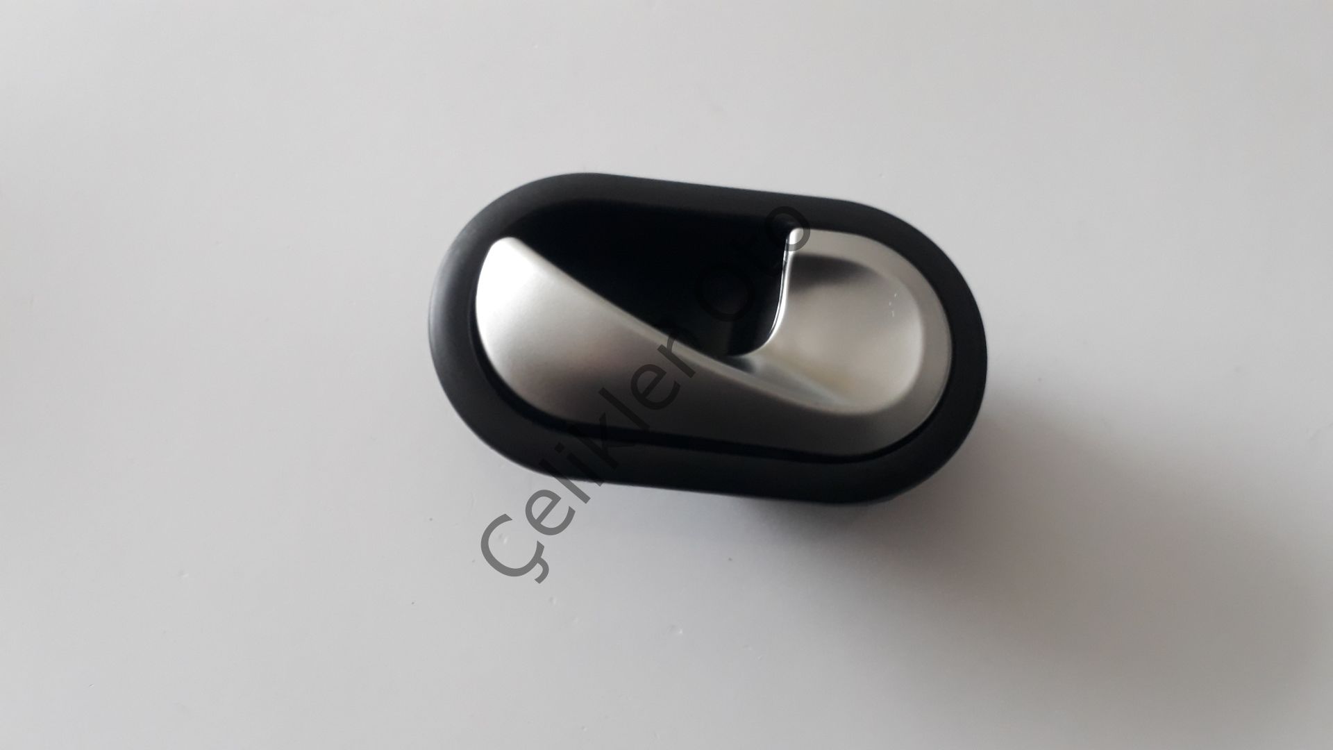 Sağ İçten Açma Megane 2 Clio 3 Krom 8200174074