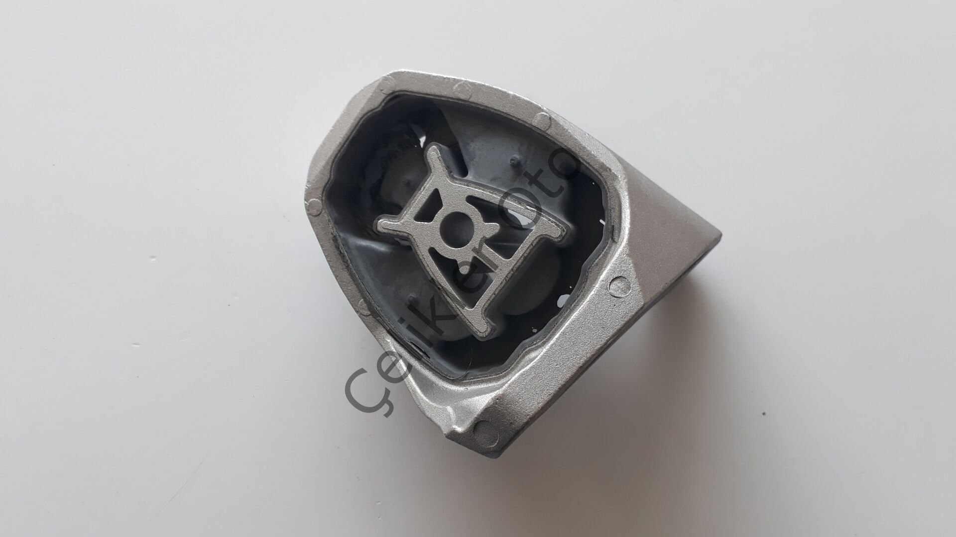 Şanzuman Takozu S60 V60 S90 V90 XC60 XC90 31480564